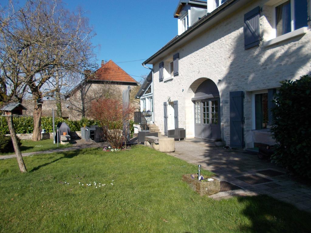 Les Petunias Hugier